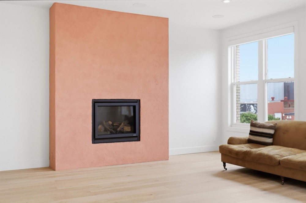 Main living room with gas fireplace