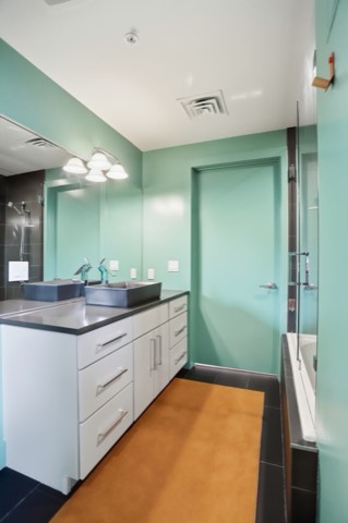 Guest bath